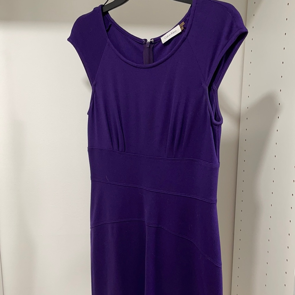 Calvin Klein size 4 knit dress